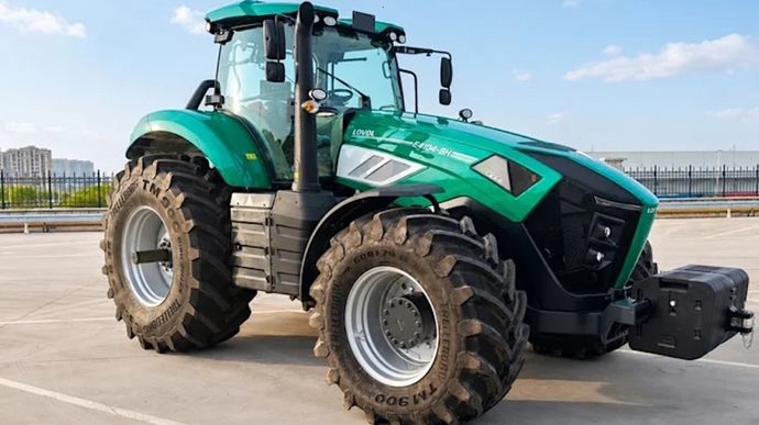 Le Chinois Lovol dévoile un tracteur hybride de 410 ch aux ambitions planétaires