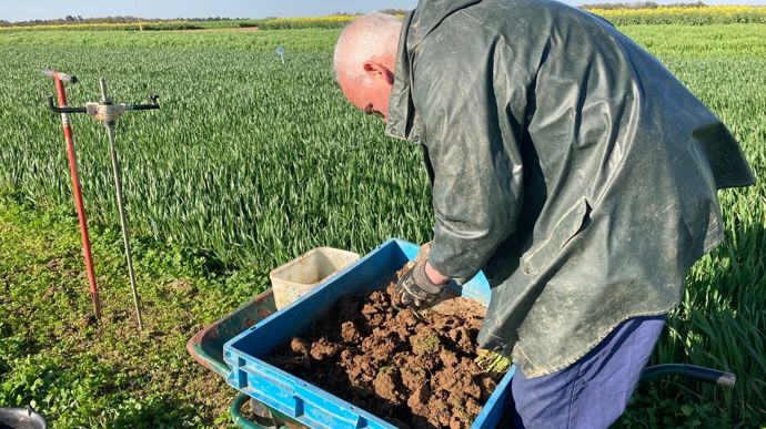 Santé des sols : six solutions de diagnostic à l’épreuve du terrain